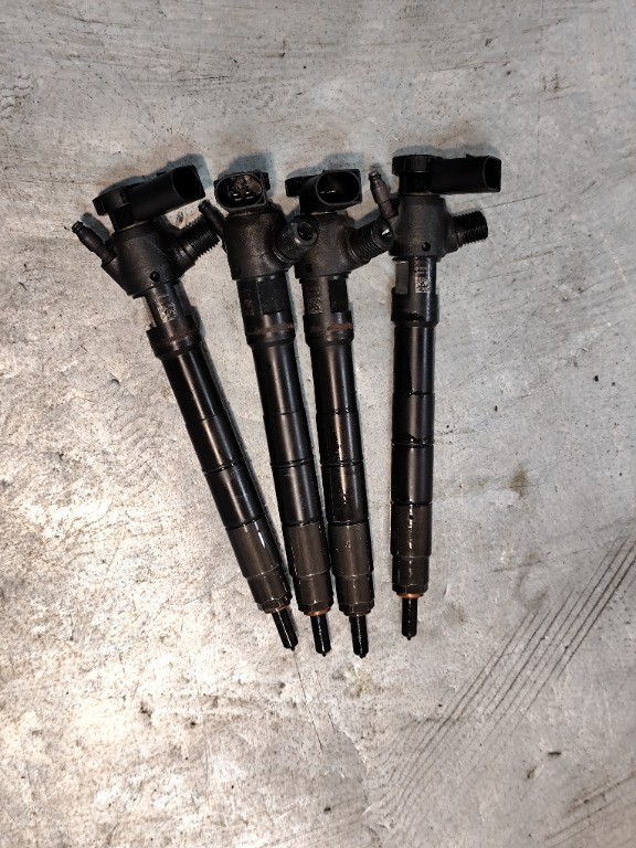 Set injectoare cod 04L130277BF Skoda Sca
