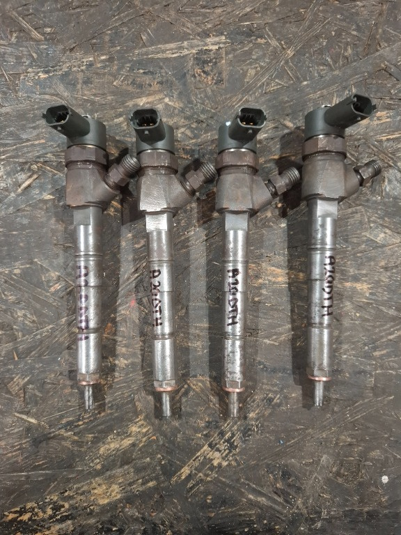 Set Injectoare Opel 2.0CDTi A20DTH 0445220327 Insignia A Astra J Meriva Zafira B - imagine 1