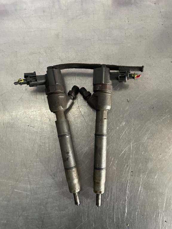 Set injector injectoare 1.5 crdi D4FA 1.6 crdi D4FB 0445110256 33800-2A400 338002A400 Kia Ceed [2007 - 2010]