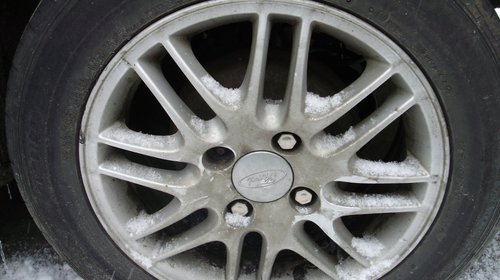 Set Jante Aluminiu Cu Anvelope Ford Focus Pe 