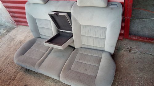 Set scaune / banchete Vw Golf 4 hatchback / scurt 4 portiere gri / crem