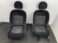 Set scaune cu bancheta din material panza Renault CLIO 2 SYMBOL K4J-A7 /K4J-712 2008-2011 DezP: 22402