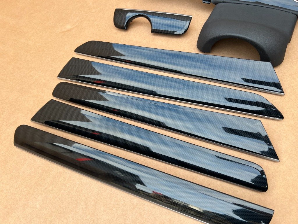 Set trimuri ornamente bord VW Jetta MK4 