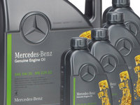 Set Ulei Motor original Mercedes-Benz 229.52 5W-30 5L A000989700613AMEE + 4 Buc Ulei Motor original Mercedes-Benz 229.52 5W-30 1L A000989700611AMEE SAN8608