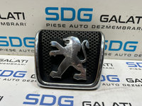 Sigla Emblema Grila Fata Peugeot 307 2002 - 2008 Cod 9634014777 [X3307]