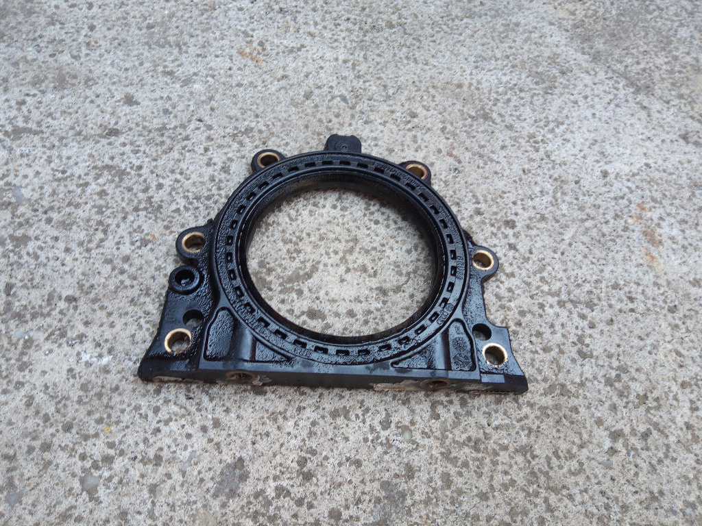 Simering Arbore Cotit Capac Flansa 1.9 T