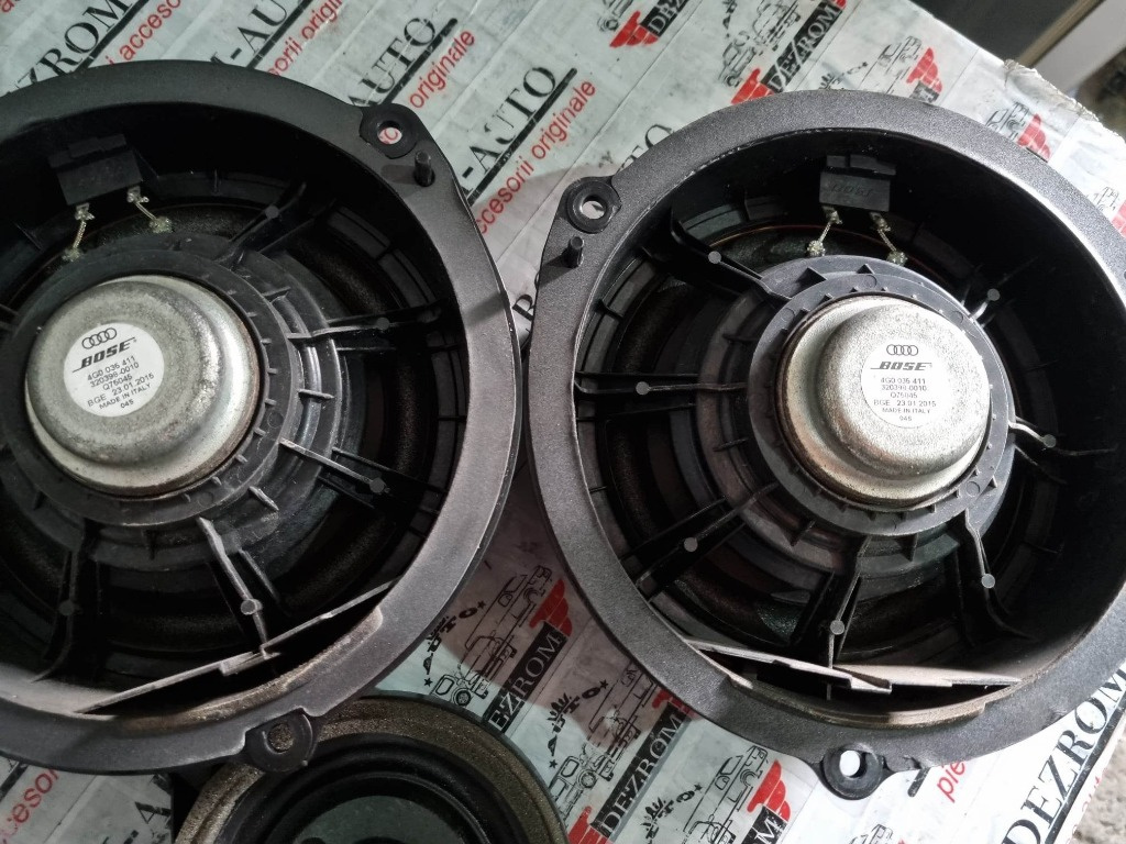 Sistem audio BOSE Fara amplificator Audi