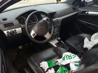 Sistem audio - Opel Astra GTC, 1.9 CDTI,an 2006