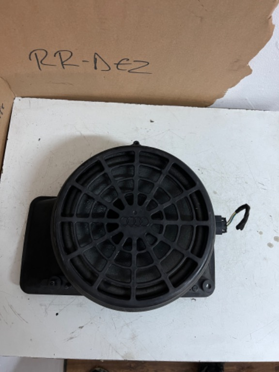 Sistem boxe Subwoofer Audi A5 8T A4 B8 8T0035412A 2008-2016