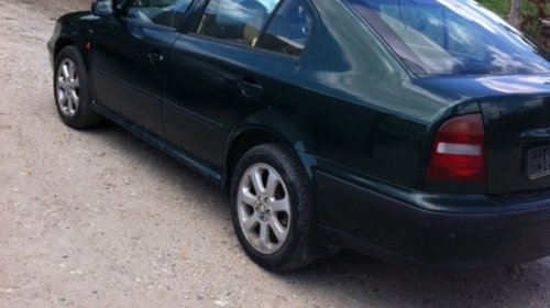 Skoda Octavia 1U2 1.8T din 2000