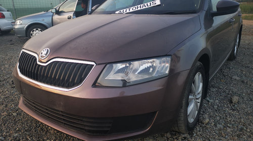 Skoda Octavia 3 1.6 tdi CLH motor cutie dezmembrez dezmembrari piese