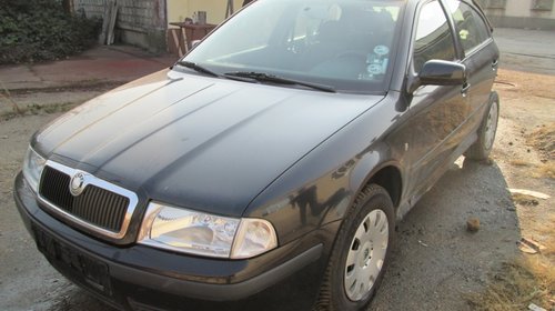 Skoda Octavia berlina 1.9,tdi,74kw motor AXR 