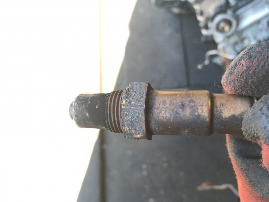 Sonda lambda Audi A3 2.0 FSI cod: 06f906