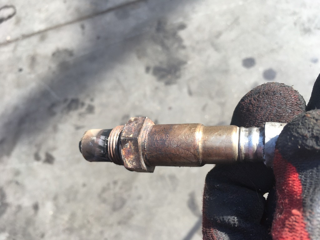 Sonda lambda Audi A3 2.0 FSI cod: 06f906