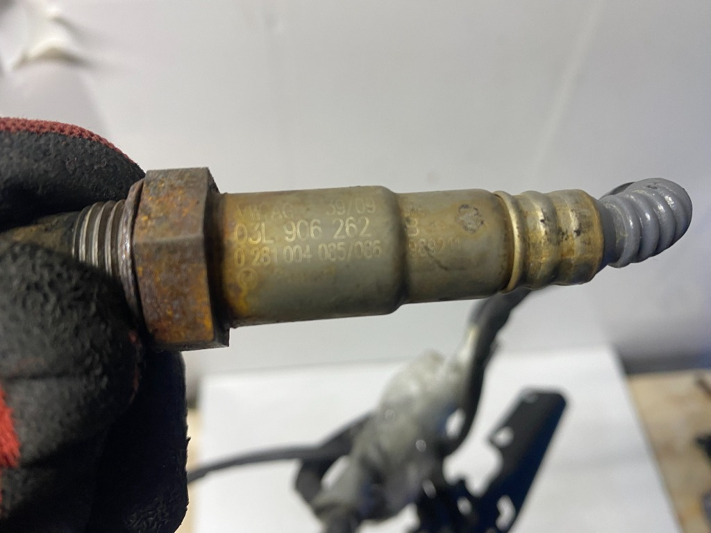 Sonda lambda Audi A4 B8 2.0TDI cod 03L90