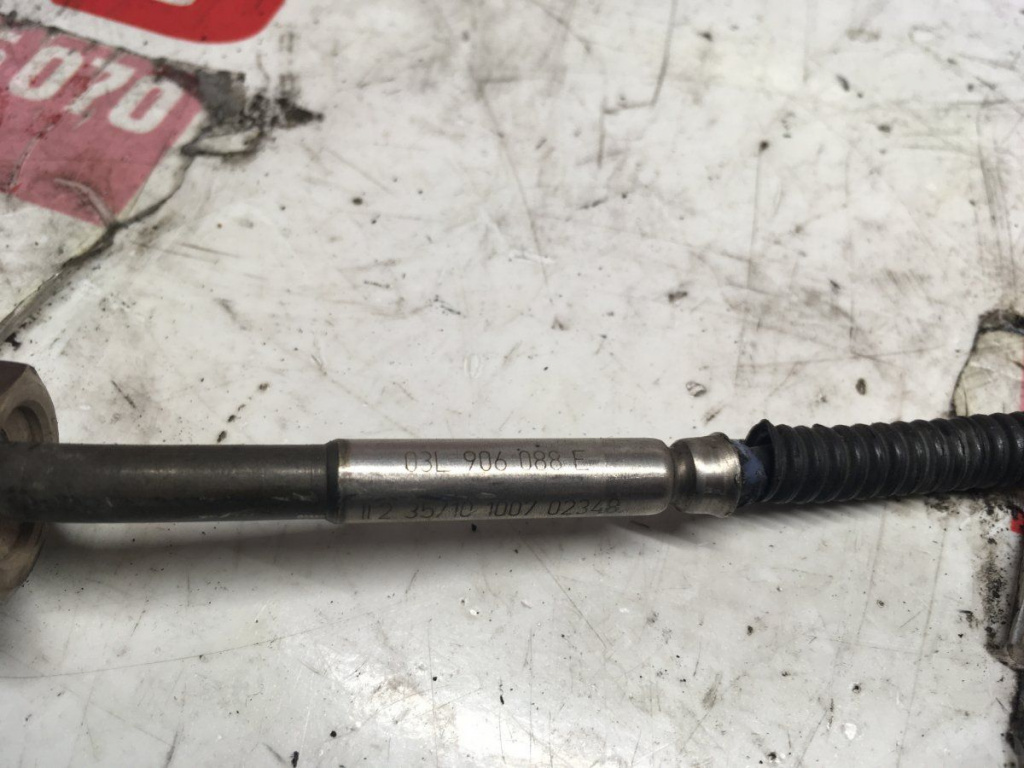Sonda lambda Audi A4 B8 cod: 03l906088e