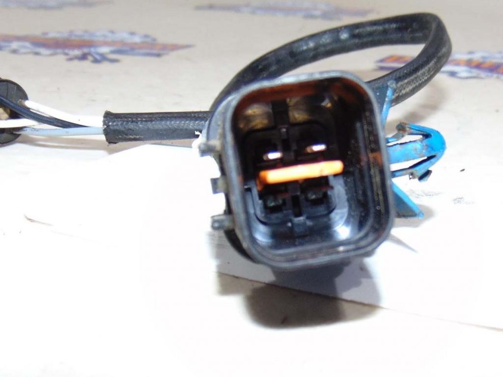 Sonda lambda avand codul 610-W25640 pent