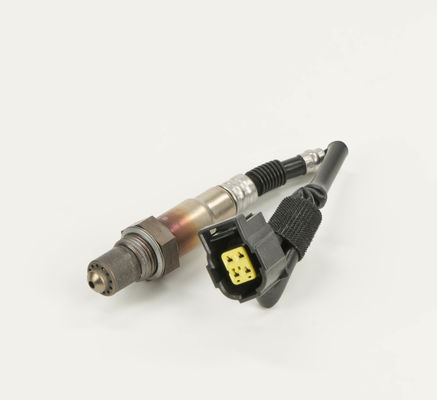 Sonda Lambda Sonda lambda numar fire 4 330mm inain