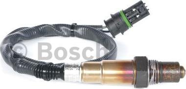 Sonda Lambda Sonda lambda numar fire 4 560mm se potrivește. BMW 5 F10 5 F11 5 GRAN TURISMO F07 6 F12 6 F13 6 GRAN COUPE F06 7 F0 BMW 5 Gran Turismo VI (F07), Hatchback, 01.2009 - 02.2017 BOSCH 0 258 010 435