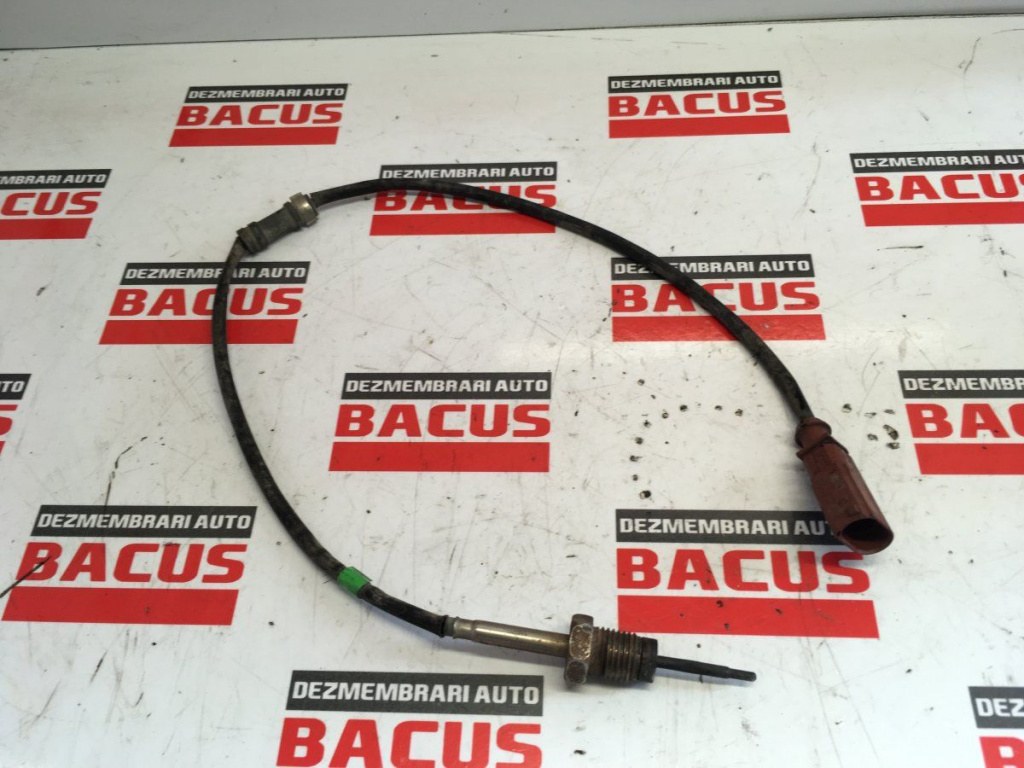 Sonda lambda VW Passat B7 cod: 03l906088