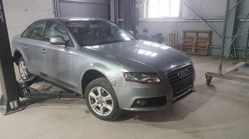 Spalator faruri Audi A4 B8 2010 BERLINA 2.0