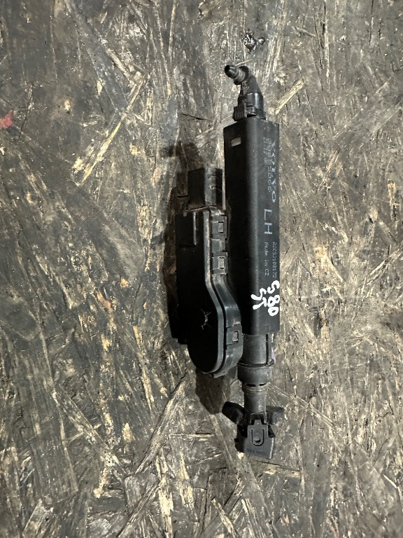 Spalator faruri stanga Volvo S80 II XC60 V70 III XC70 II - Cod 30784574 - imagine 1