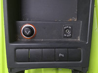 Spatiu depozitare bricheta AUXIN buton parktronic VW JETTA 4 2011