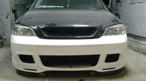 Spoiler / bara fata Opel Astra G OPC Lumma Design