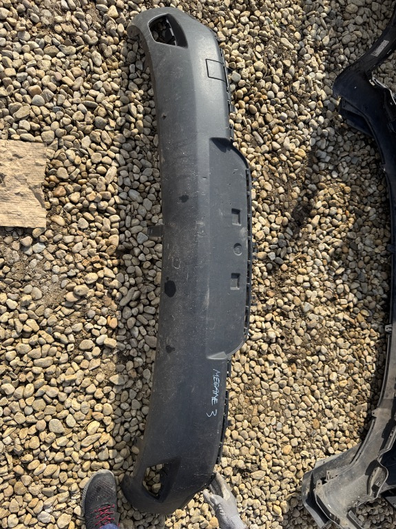 Spoiler difuzor bara spate Renault Megane 3 2010/2011/2012/2013