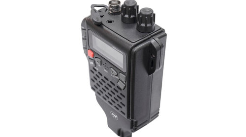 Statie radio CB portabila PNI Escort HP 62, multi standard, 4W, 12V, AM-FM, ASQ reglabil pe 5 niveluri, RF Gain pe 9 niveluri, Dual Watch, Scaun, Lock AL-300321-2