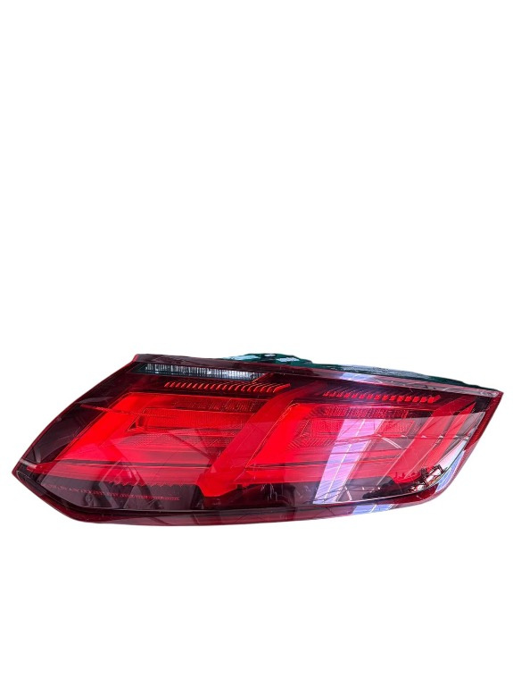 STOP AUDI TT 8S DREAPTA COD 8S0945096 ID1426