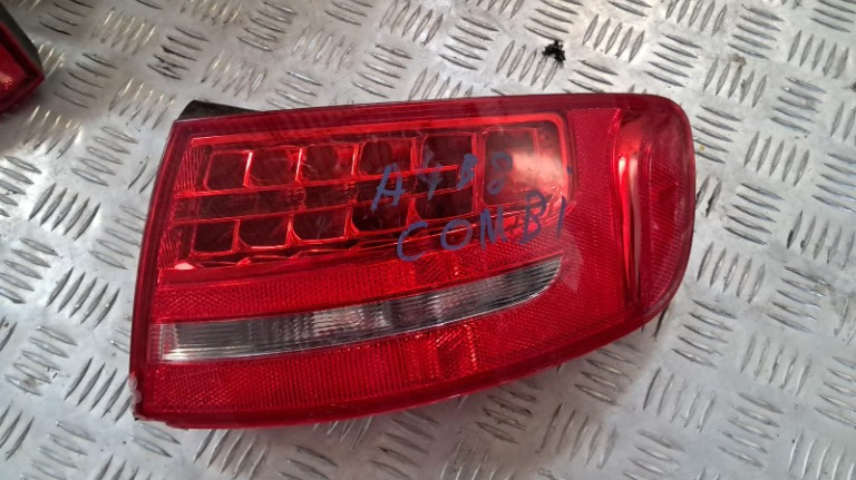 Stop dreapta aripa led Audi A4 B8 2.0 TDI combi av
