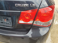 Stop dreapta capota Chevrolet Cruze, 2010