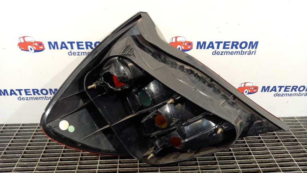 STOP DREAPTA MERCEDES C-CLASS C-CLASS - 