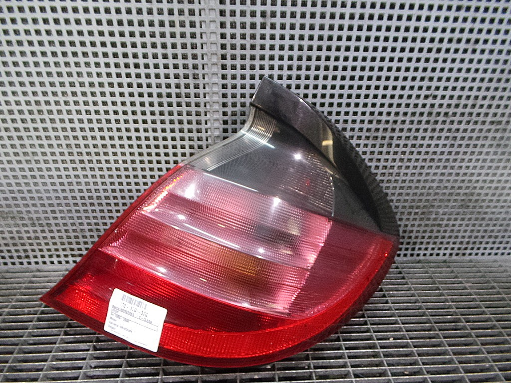 STOP DREAPTA MERCEDES C-CLASS C-CLASS - 