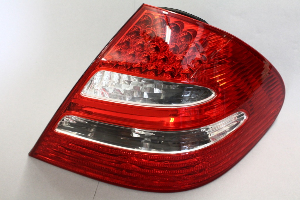 Stop dreapta Mercedes e class w211 led Avantgarde