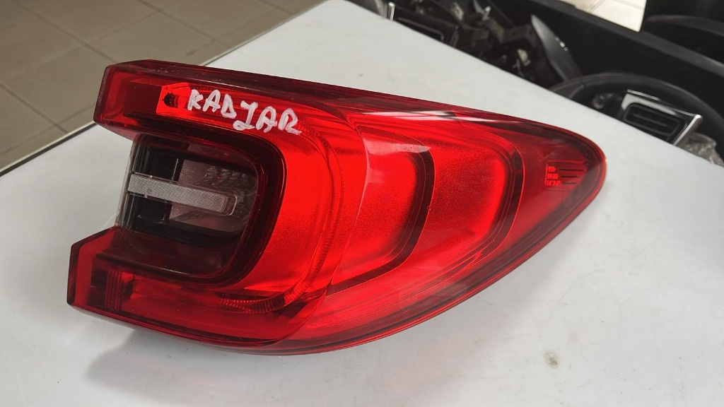 Stop dreapta Renault Kadjar 2015-2025 cod 265504776r second hand