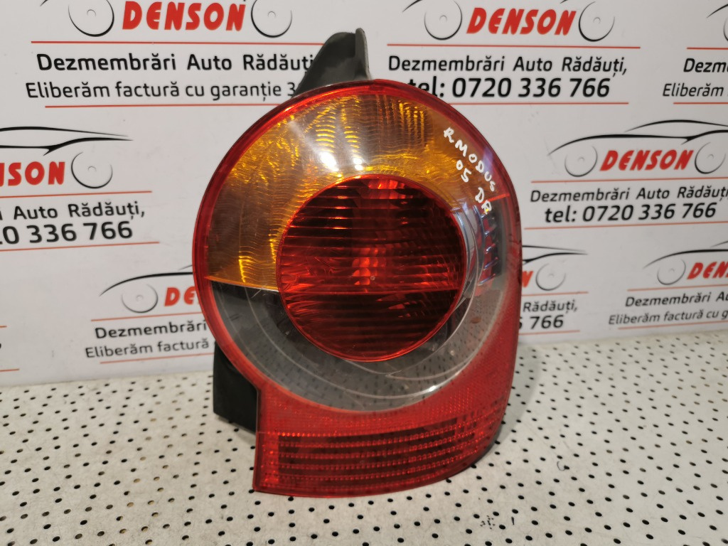 Stop Dreapta RENAULT MODUS 2004-2007 Cod : 8200212204