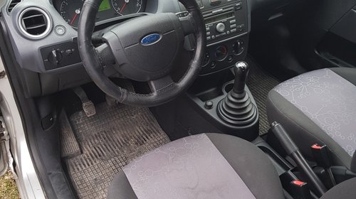 Stop dreapta spate Ford Fiesta 2007 hatchback 1.4 td ambient