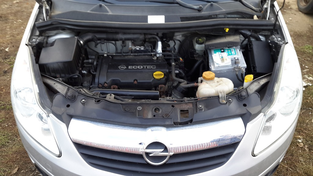 Stop dreapta spate Opel Corsa D 2007 hat