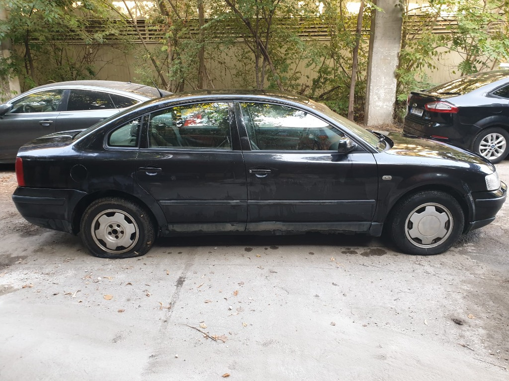 Stop dreapta spate Volkswagen Passat B5 2004 Berlina 1.9 TDI - imagine 5
