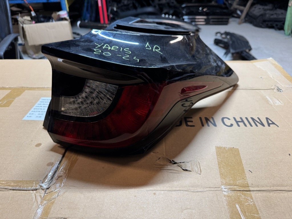 Stop dreapta Toyota Yaris 4 2020/2021/2022/2023/2024
