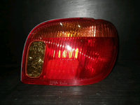 Stop (E) 03- TOYOTA YARIS 99-06 cod 81550-52280