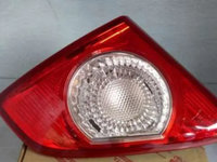 Stop interior dreapta TOYOTA COROLLA SDN 2007-2011 cod 81581-02200 DREAPTA STOC!!