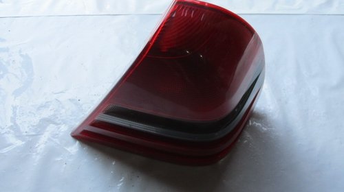 STOP / LAMPA DREAPTA MERCEDES C-CLASS W202 FAB. 1993 – 2000 ⭐⭐⭐⭐⭐