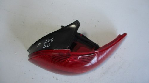 STOP / LAMPA DREAPTA PEUGEOT 206 HATCHBACK