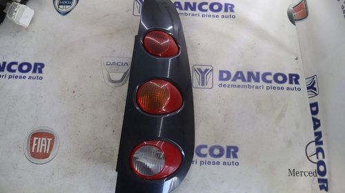 STOP LAMPA DREAPTA SPATE SMART FORFOUR 1 AN 2