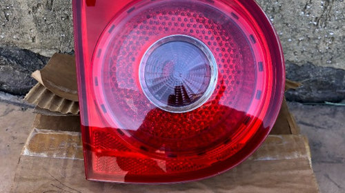 Stop Lampa Spate Stanga pe Haion ORIGINAL VW 