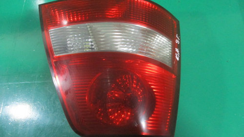 STOP / LAMPA STANGA KIA SORENTO 1 4x4 FAB. 2002 – 2009 ⭐⭐⭐⭐⭐