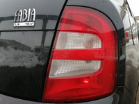 Stop Lampa Tripla Dreapta cu Defect Skoda Fabia 1 Hatchback 2000 - 2007